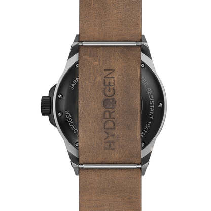 Montre Otto Chrono Silver Black Nato – Chronographe 2 Compteurs, Acier Noir & Argent, Cadran Fibre Carbone, Bracelet Cuir Marron