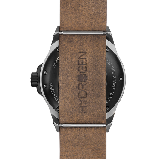 Montre Otto Chrono Silver Black Nato – Chronographe 2 Compteurs, Acier Noir & Argent, Cadran Fibre Carbone, Bracelet Cuir Marron